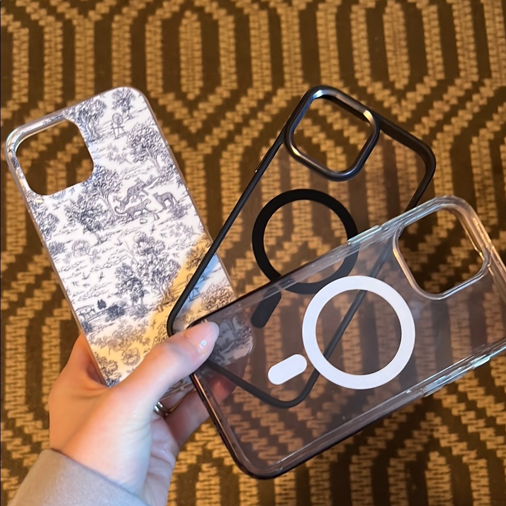Stylish Black and White Phone Case Set